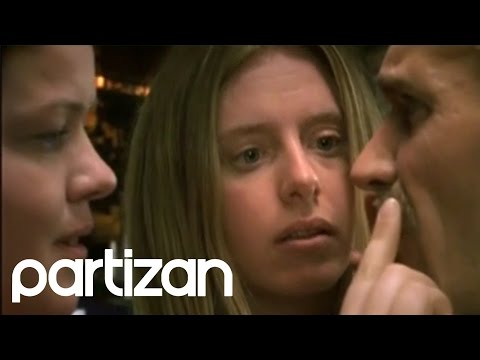 LITTLE CLUMPS OF HAIR - short film - Jim Hosking (2003)