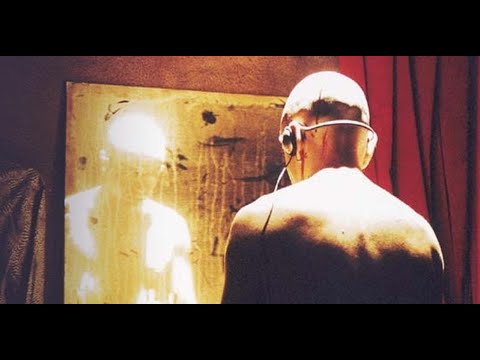 Almost Blue (2000) - Trailer with English subtitles