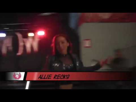 Allie Recks v. KC Spinelli W.O.W Highlights