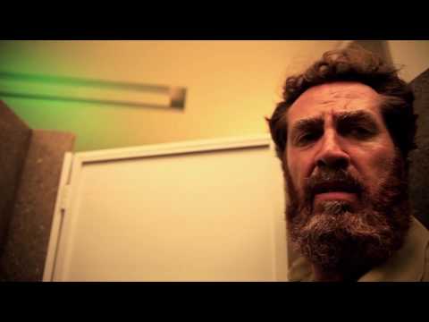 Trailer Curta-metragem Tudo que você ama lhe será arrebatado  , baseado no conto de Stephen King