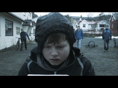 Shark Bait (2009) Trailer 1080p