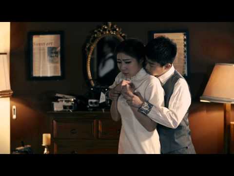 Red Rose & White Rose Trailer