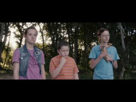 J'aime Eva Marsh /I Love Eva Marsh (2017) Teaser Trailer, French Short Film.