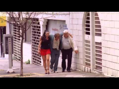 El Detective Cojines Trailer