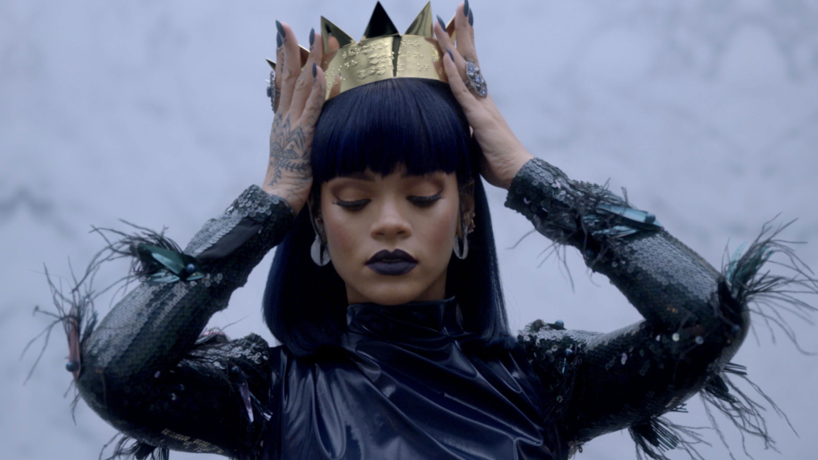 Backdrop for ANTI diaRy