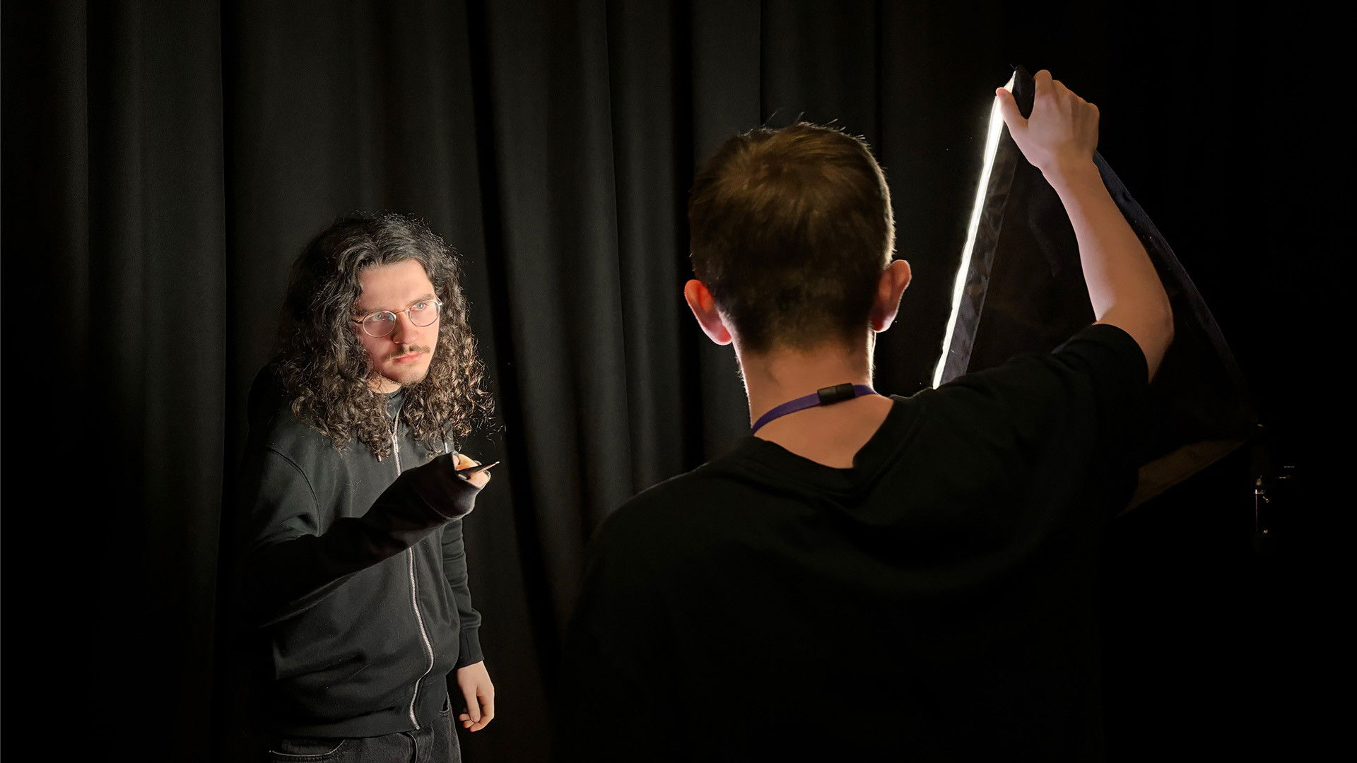 Backdrop for The Womaniser