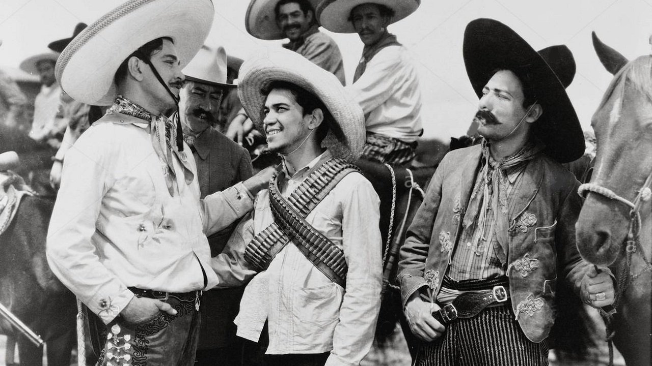 Backdrop for Así es mi tierra