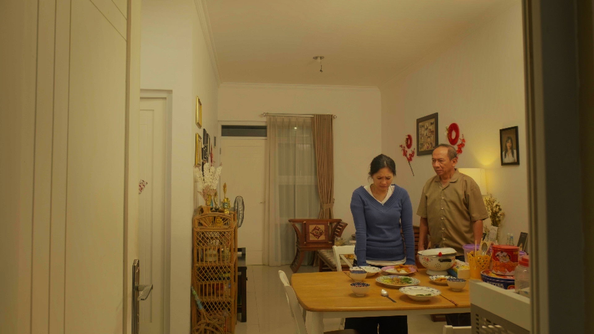 Backdrop for What's for Dinner, Dear?