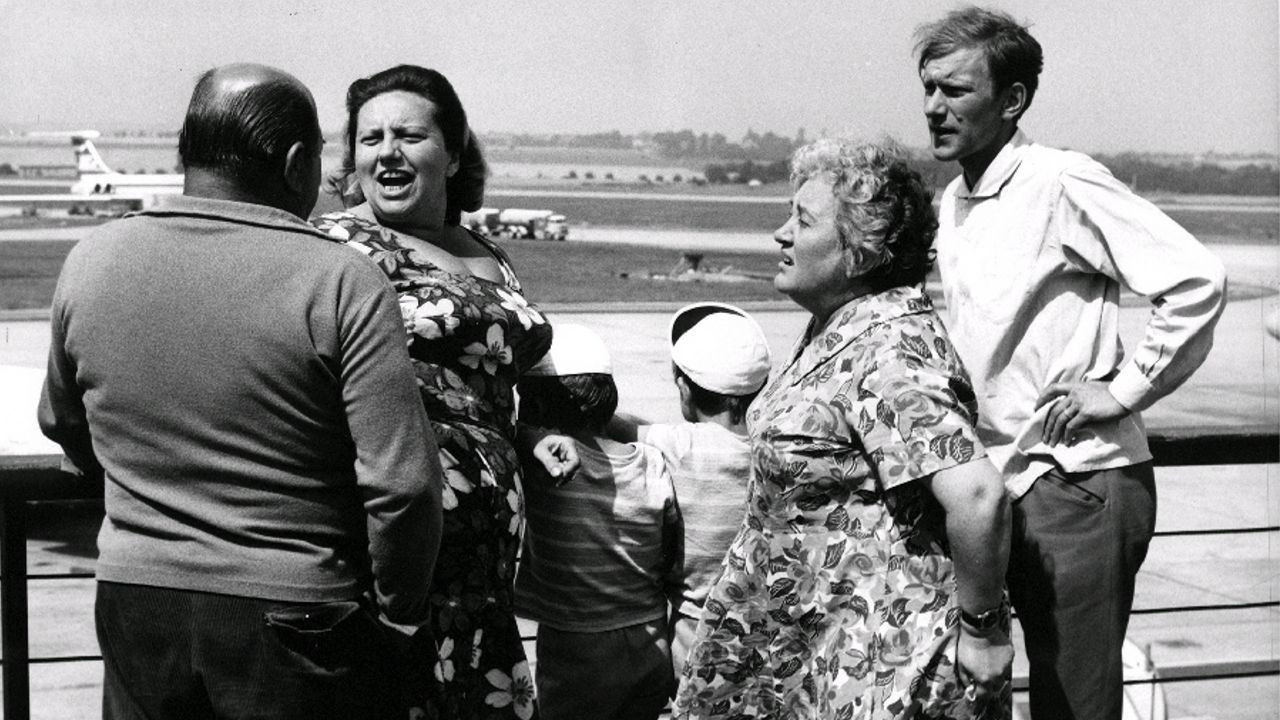 Backdrop for Hogo Fogo Homolka