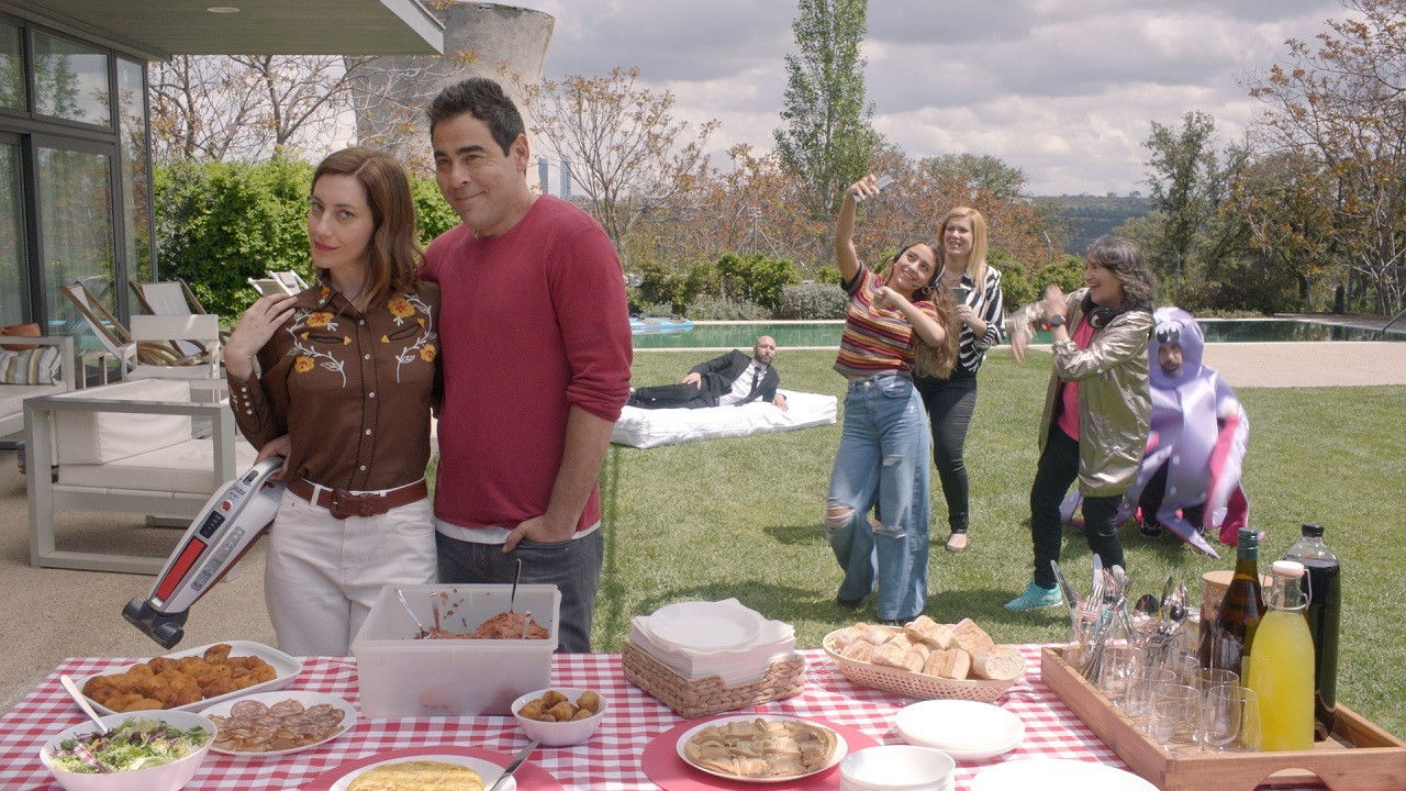 Backdrop for Fuera de serie