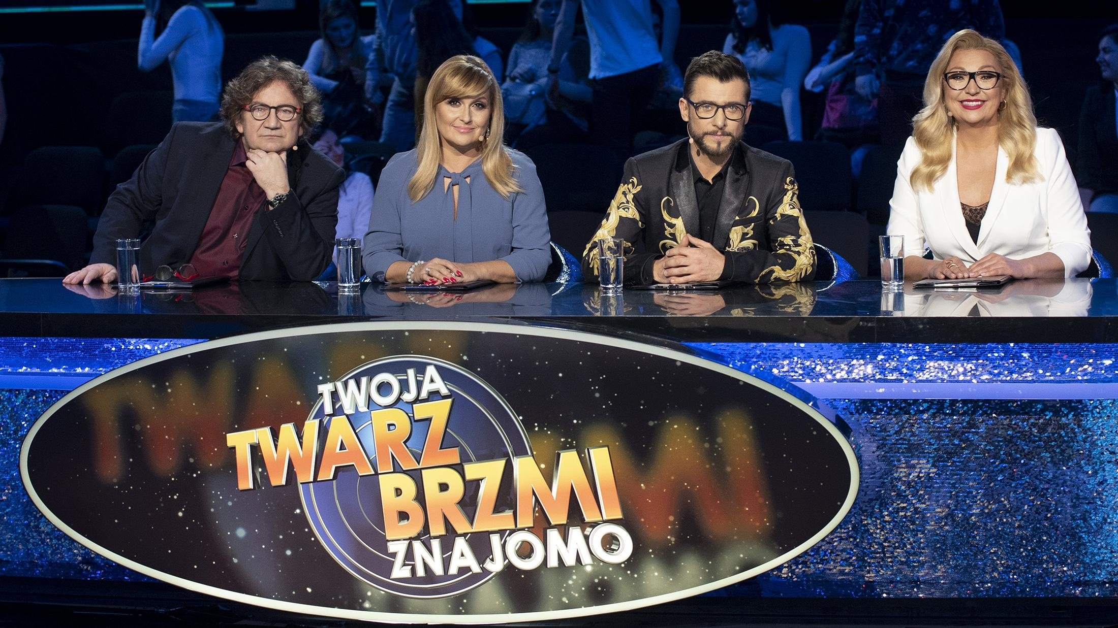 Backdrop for Twoja twarz brzmi znajomo