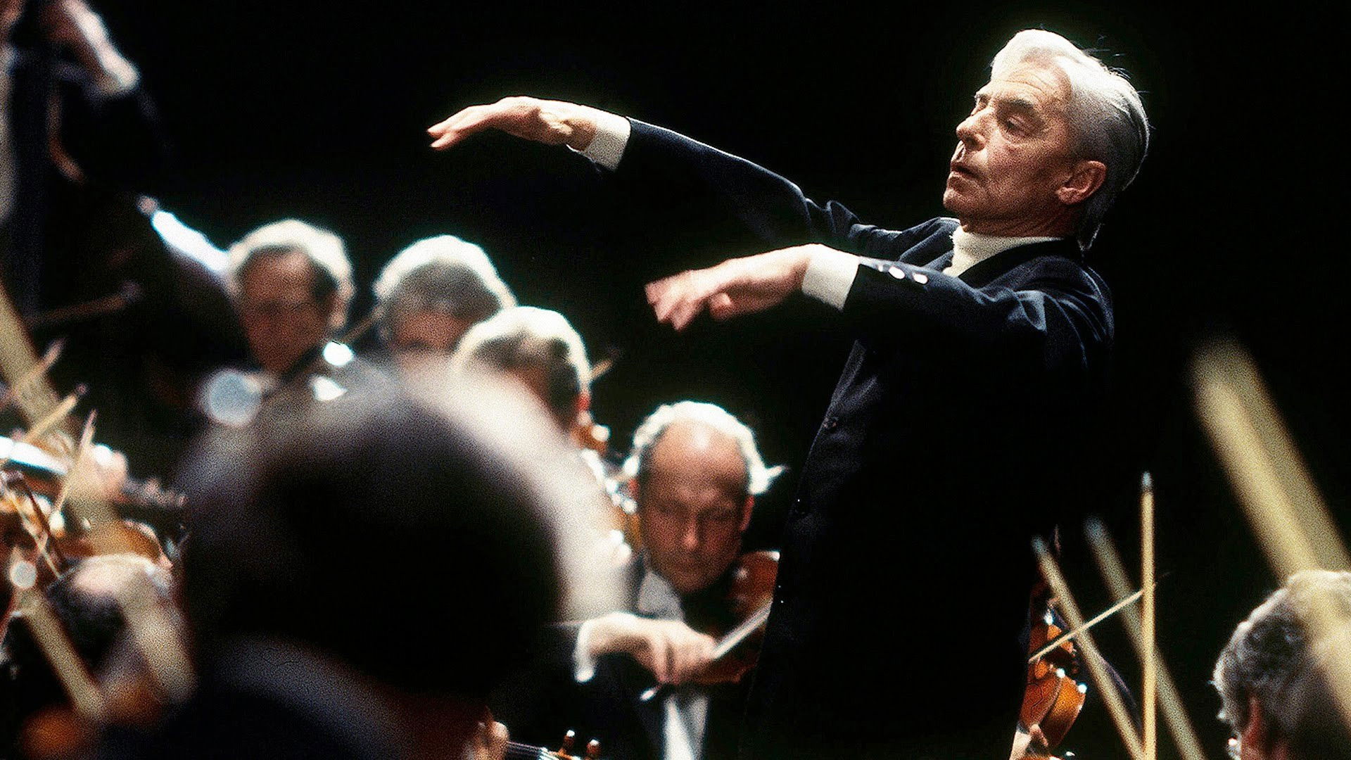 Backdrop for Beethoven · Missa Solemnis (Berliner Philharmoniker, Herbert von Karajan)