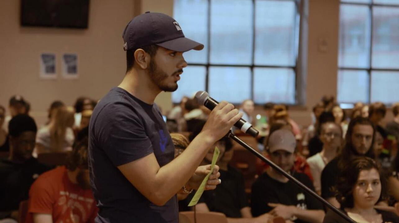 Backdrop for Maisonneuve - A School of the World