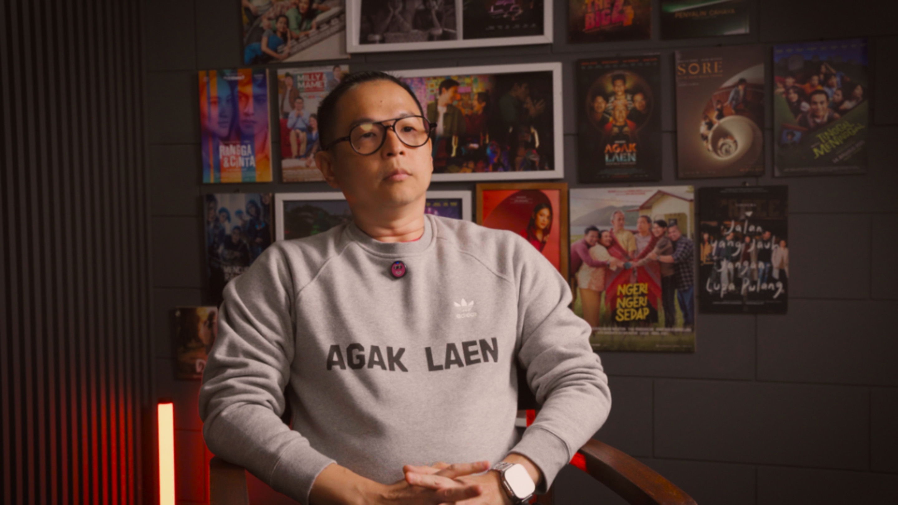 Backdrop for Beyond the Screen : Reality of Indonesia Film Industry