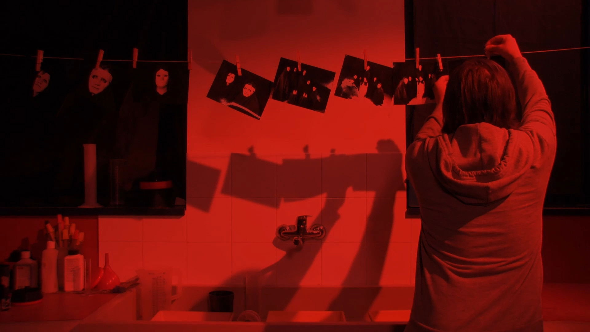 Backdrop for Paralelo Rojo