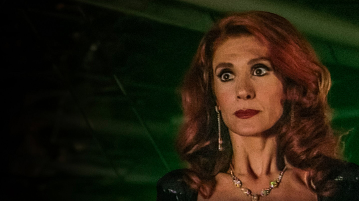 Backdrop for La rossa del Roxy Bar