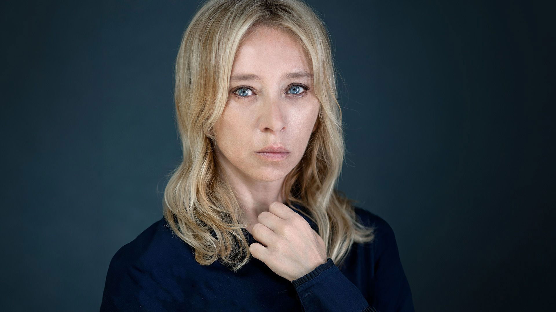 Backdrop for Tout le monde savait