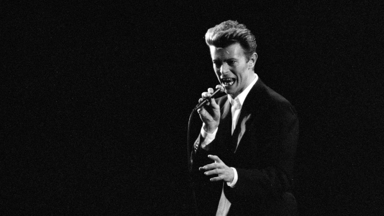 Backdrop for David Bowie: Live At The Tokyo Dome