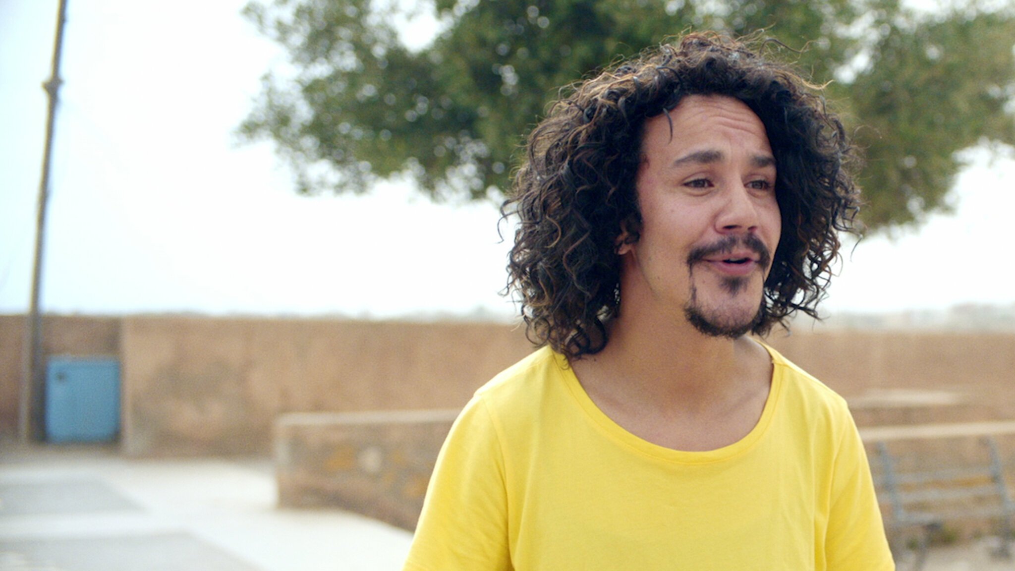 Backdrop for Abdelinho