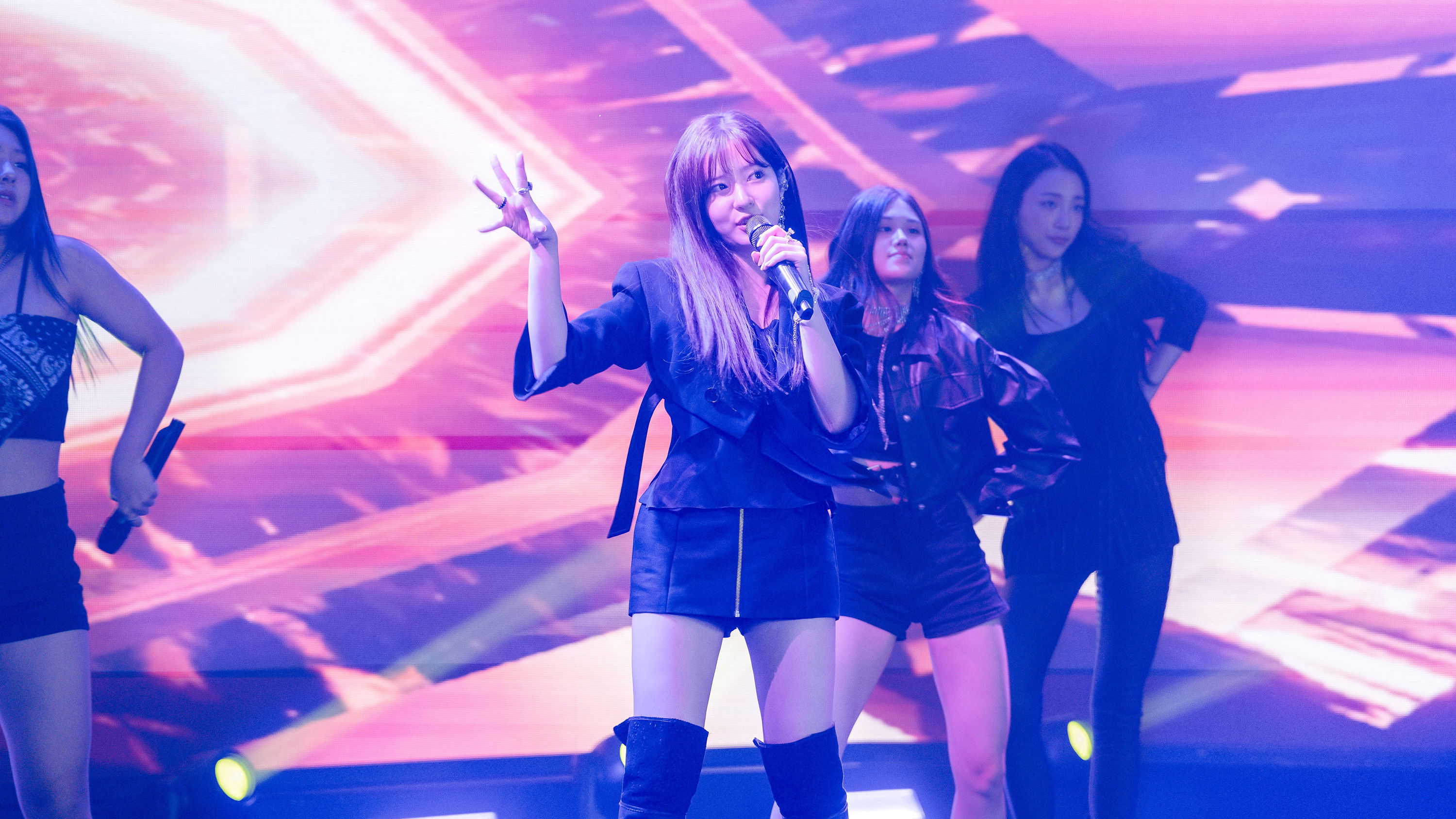 Backdrop for Kickback