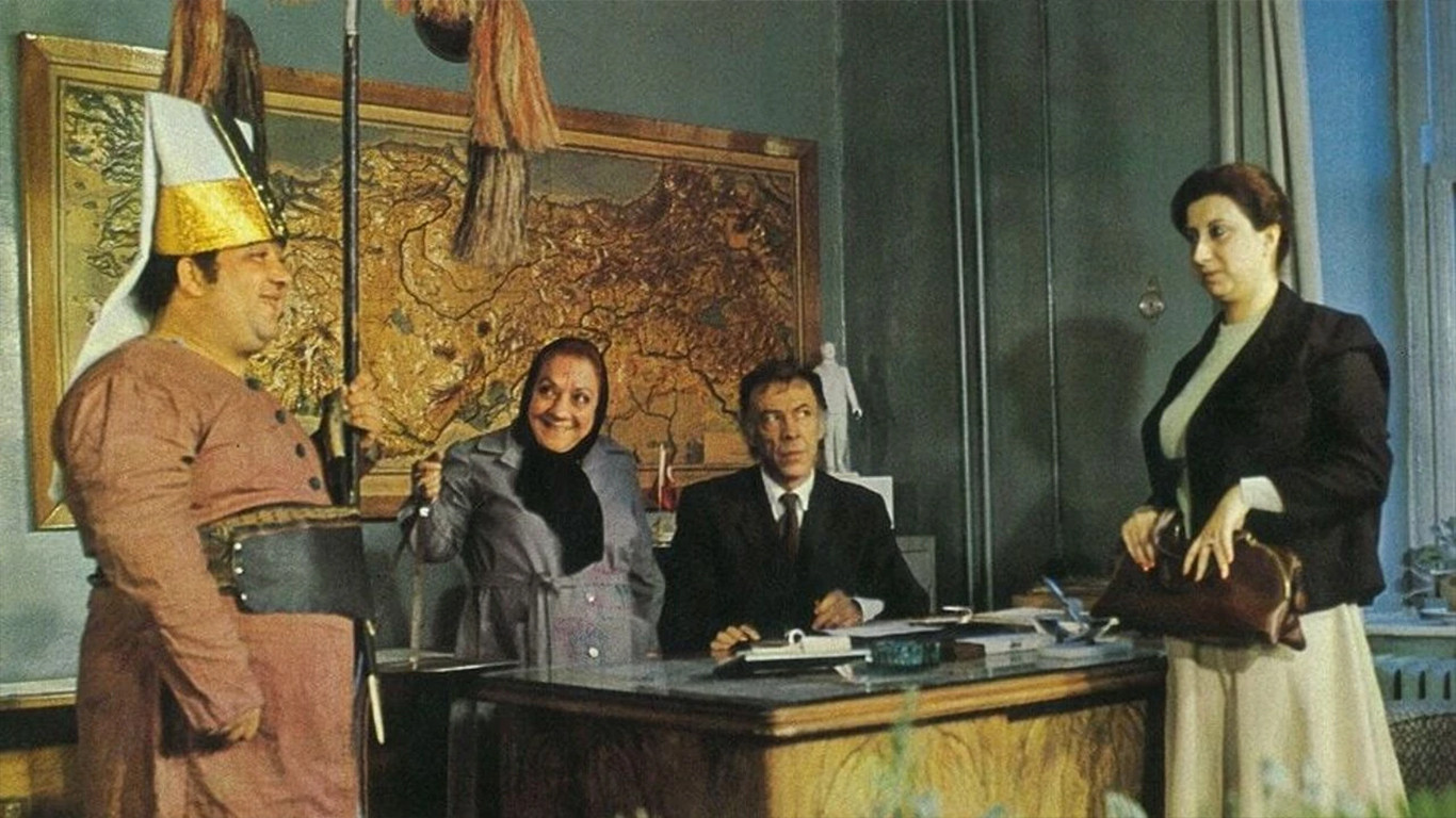 Backdrop for The Chaos Class Is Fretting Over