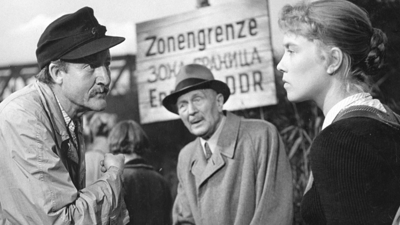 Backdrop for Sky Without Stars