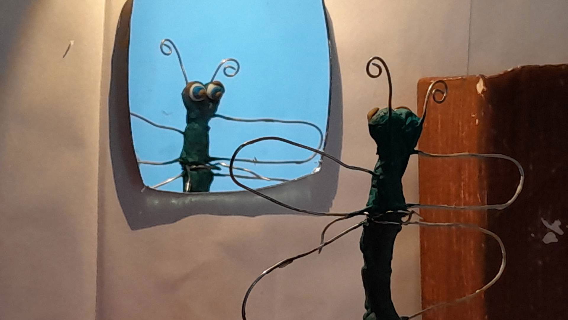 Backdrop for A Libélula e a Barata