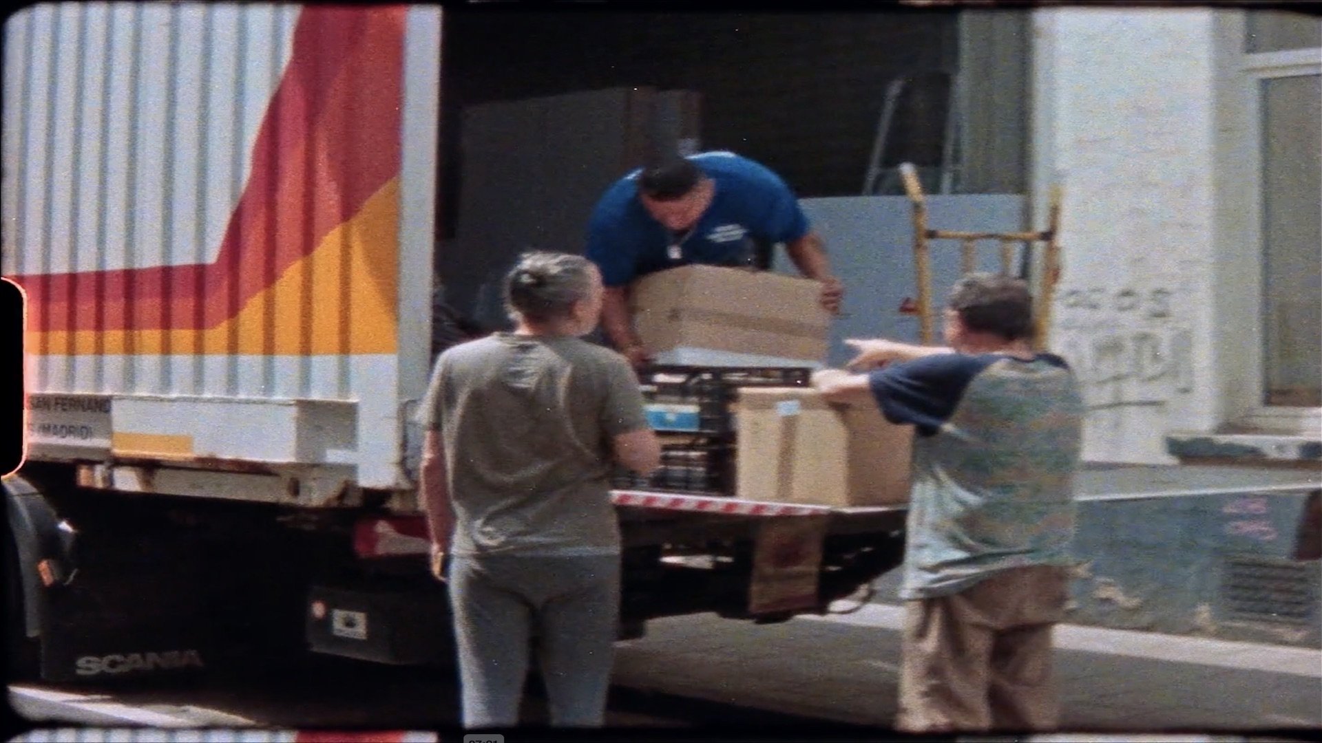 Backdrop for Closed boxes open boxes