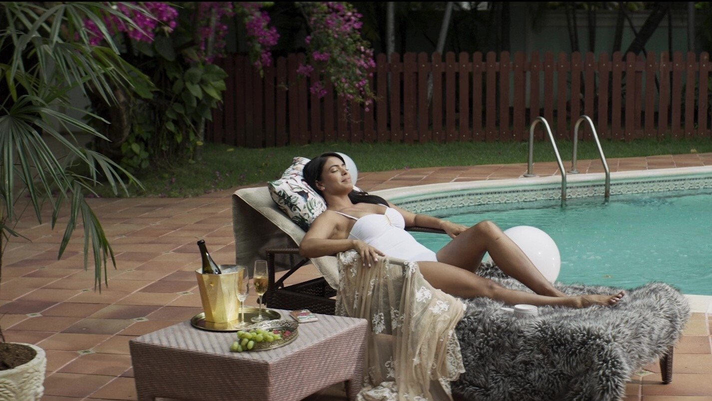 Backdrop for Breathless