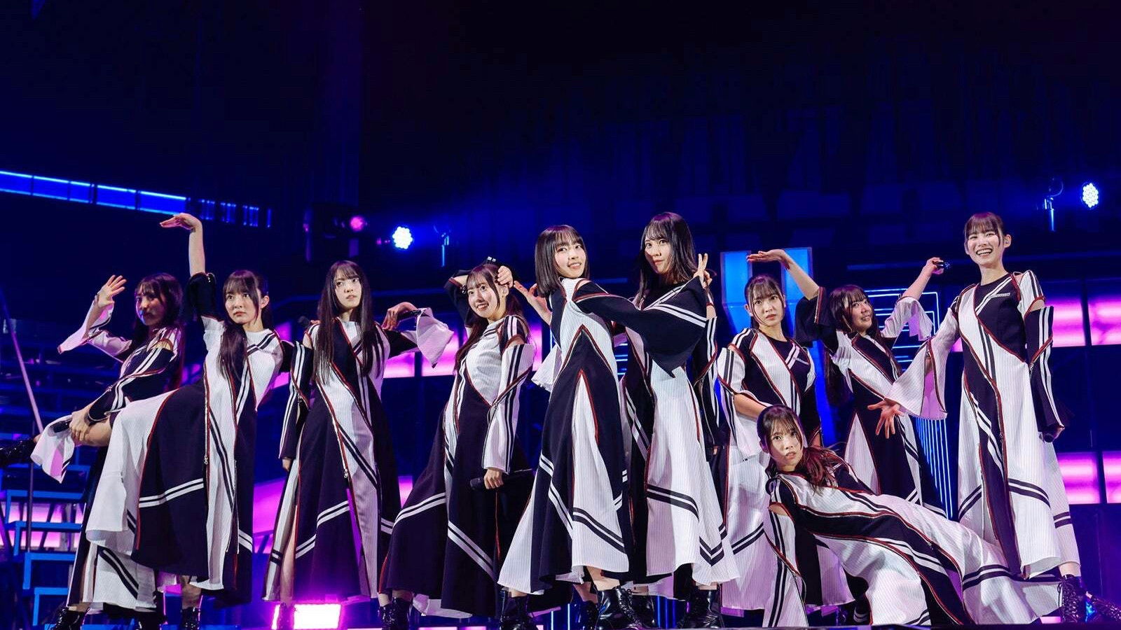 Backdrop for 日向坂46 BRAND NEW LIVE「OVER THE RAINBOW」