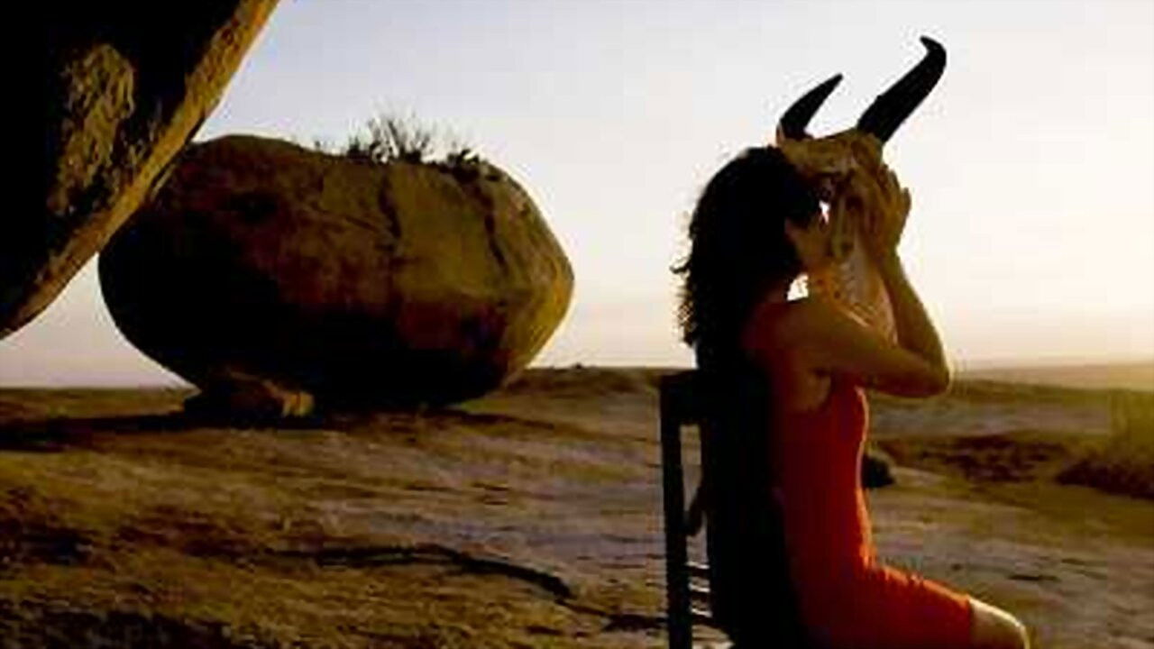 Backdrop for Dois Sertões