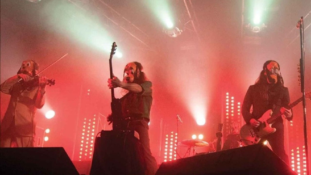 Backdrop for Afterhours : Are you afraid of the dark?