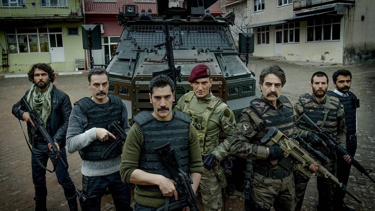 Backdrop for İsimsizler