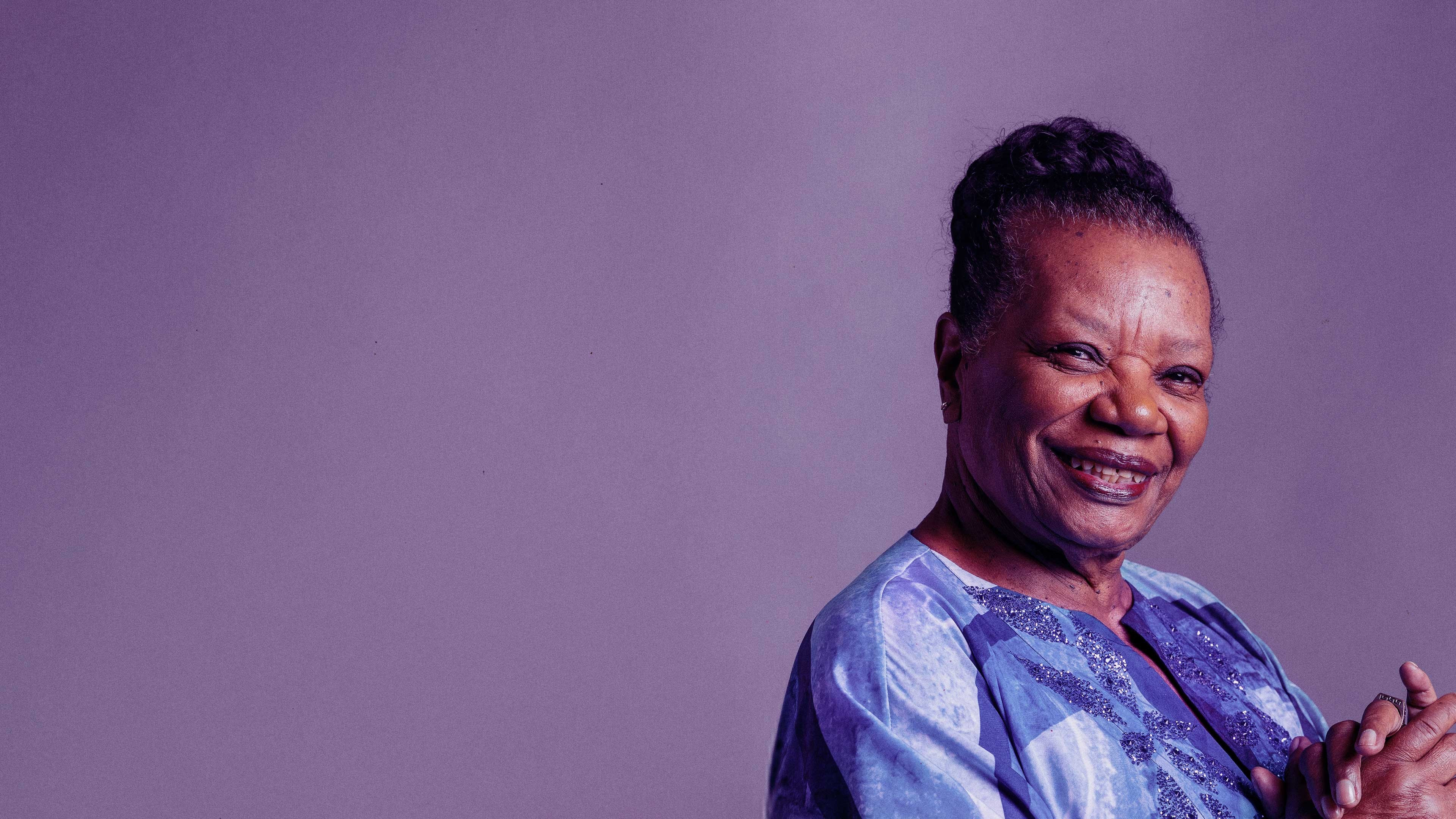 Backdrop for Tributo: Neusa Borges