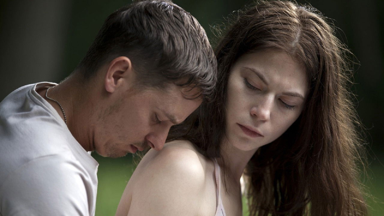 Backdrop for The Tragedy of a Simple Man