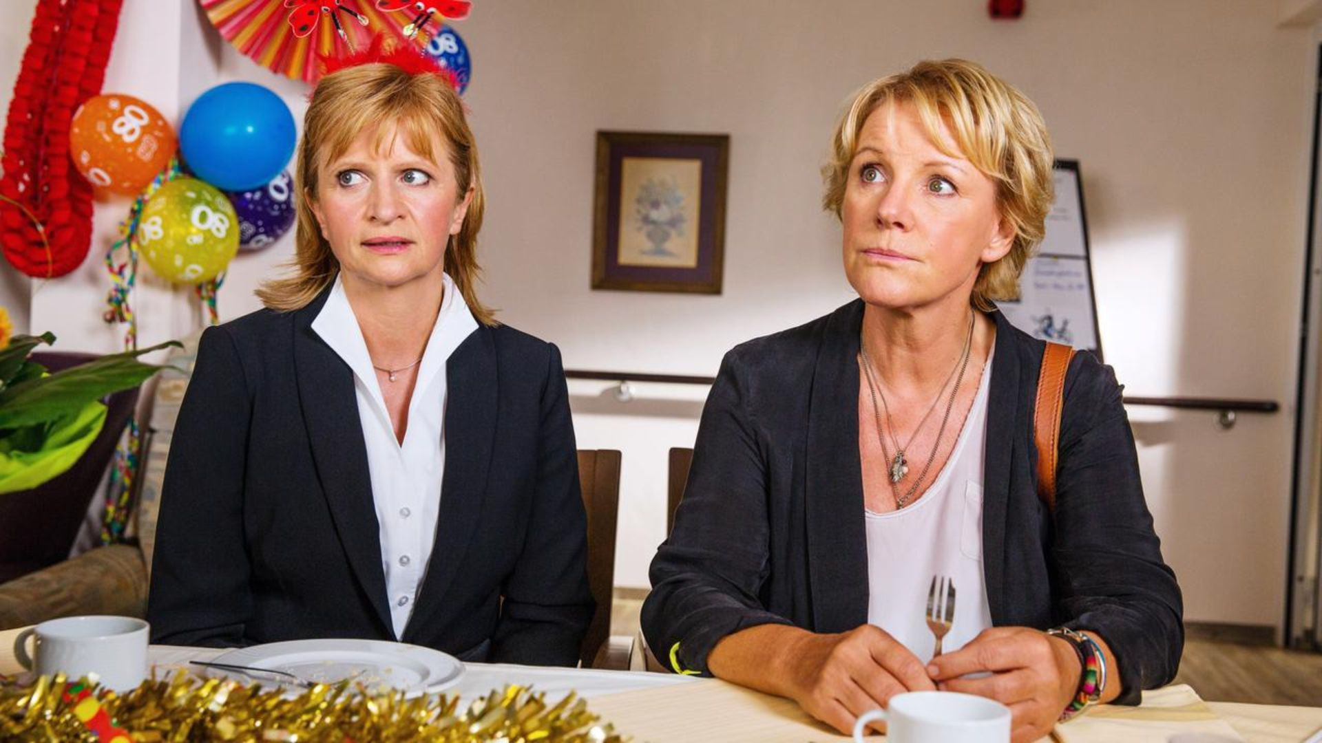 Backdrop for Zwei mitten im Leben