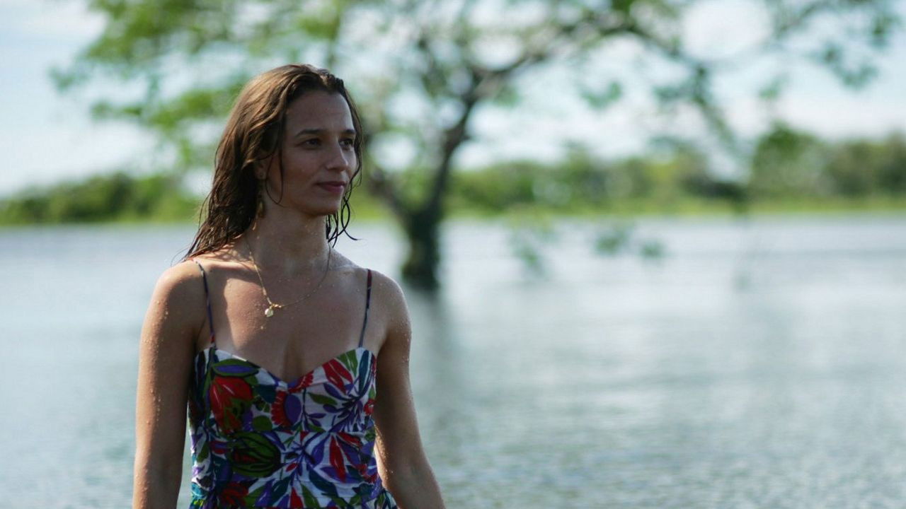 Backdrop for Carmo, Hit the Road