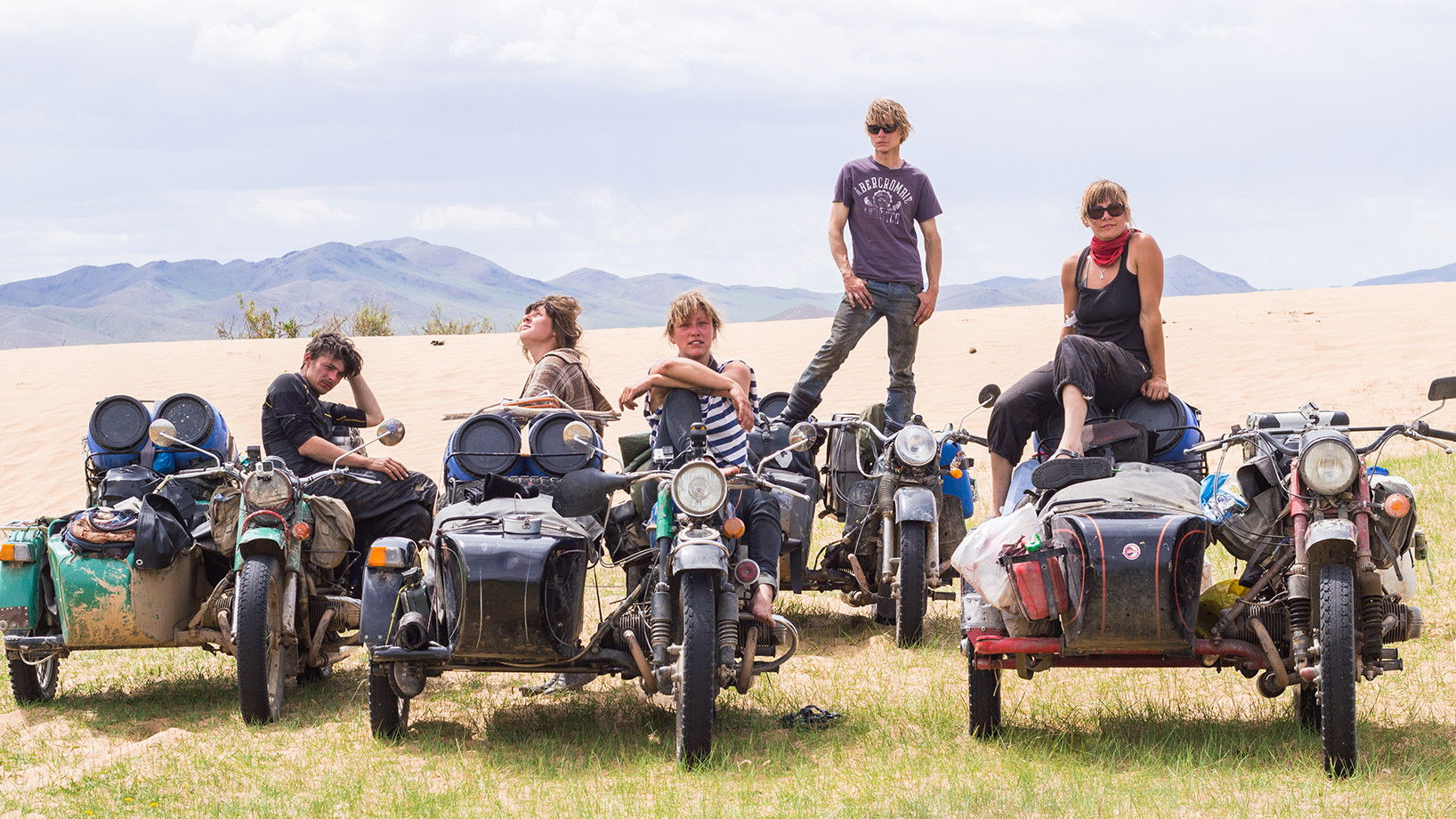 Backdrop for 972 Breakdowns - On The Landway to New York