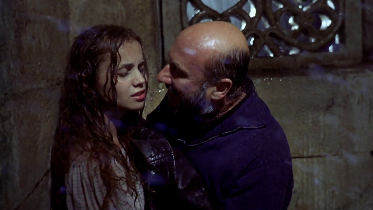 Backdrop for House of the Damned