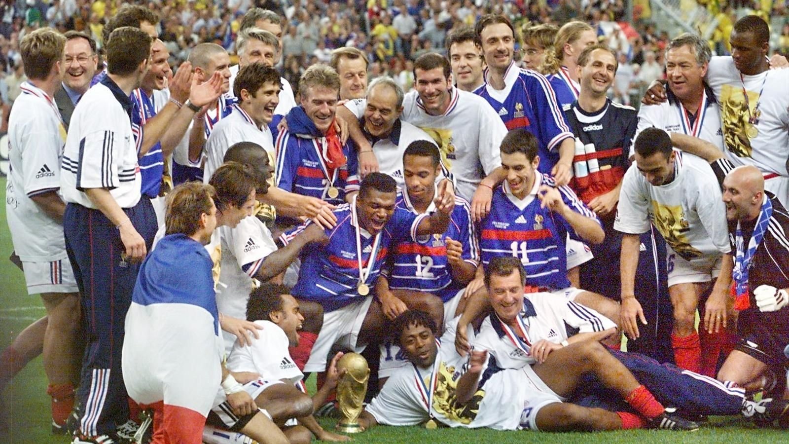 Backdrop for France - Brésil : Foot - Coupe du monde 1998 - Finale