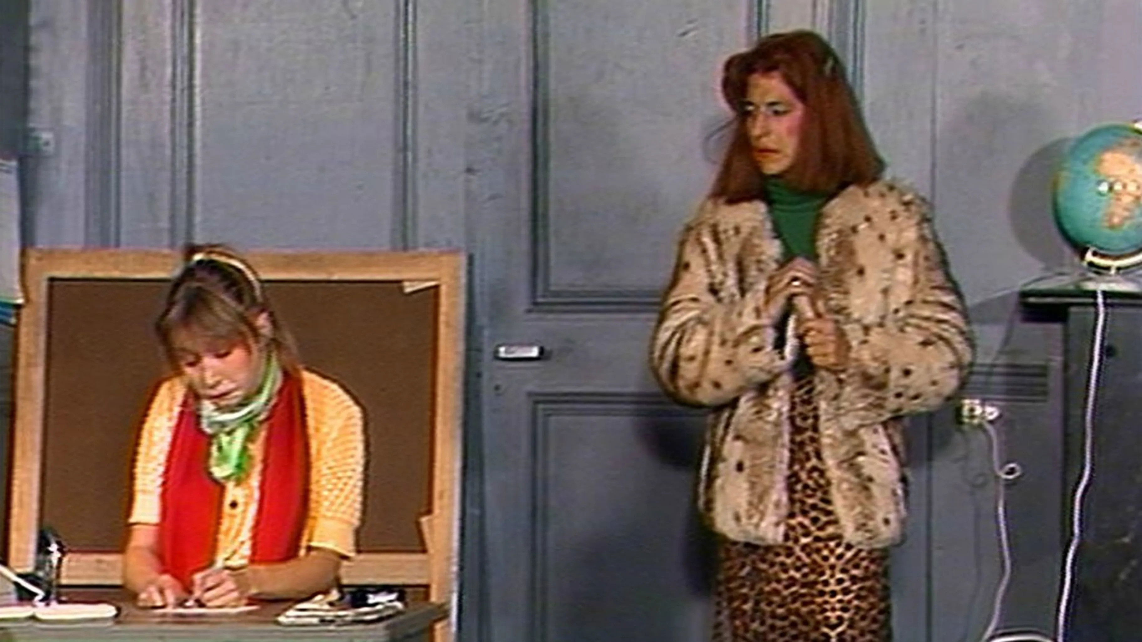 Backdrop for Santa Claus Is a Stinker