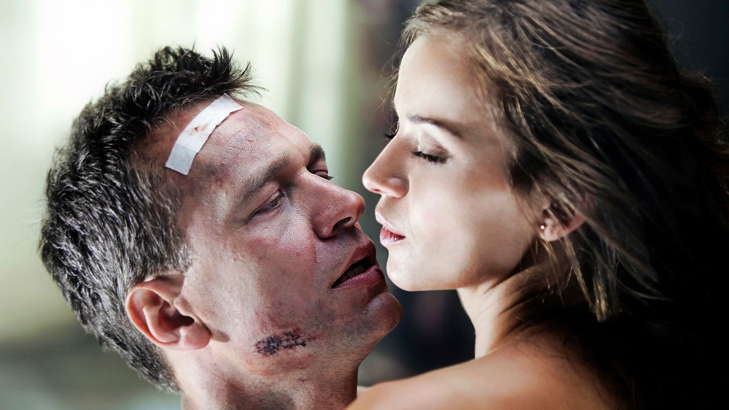 Backdrop for The Vulture