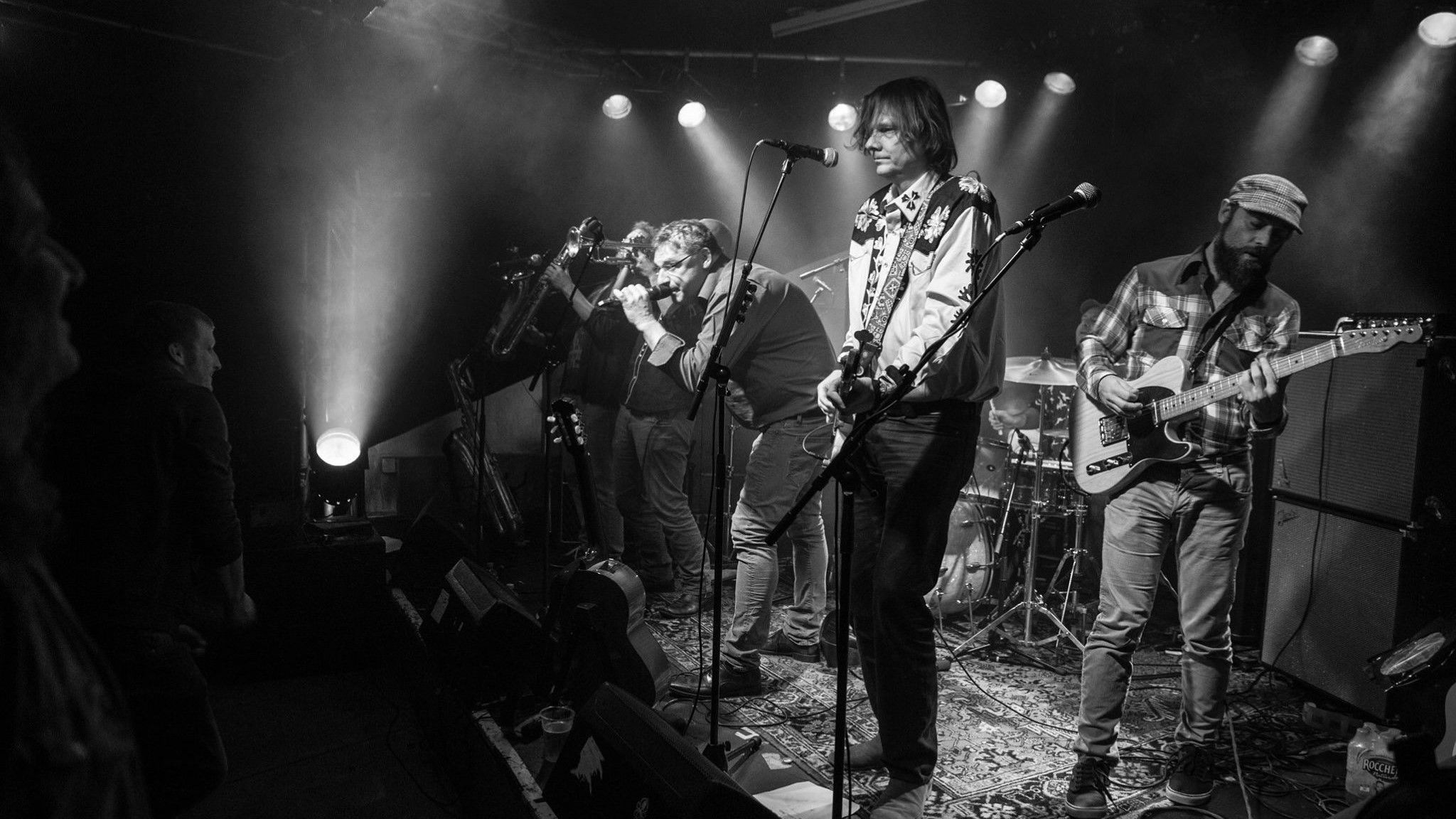 Backdrop for Die Aeronauten 16:9