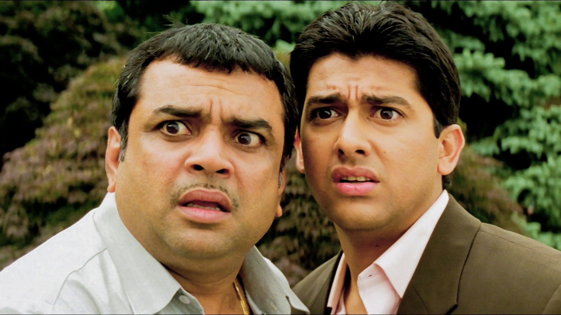 Backdrop for Awara Paagal Deewana