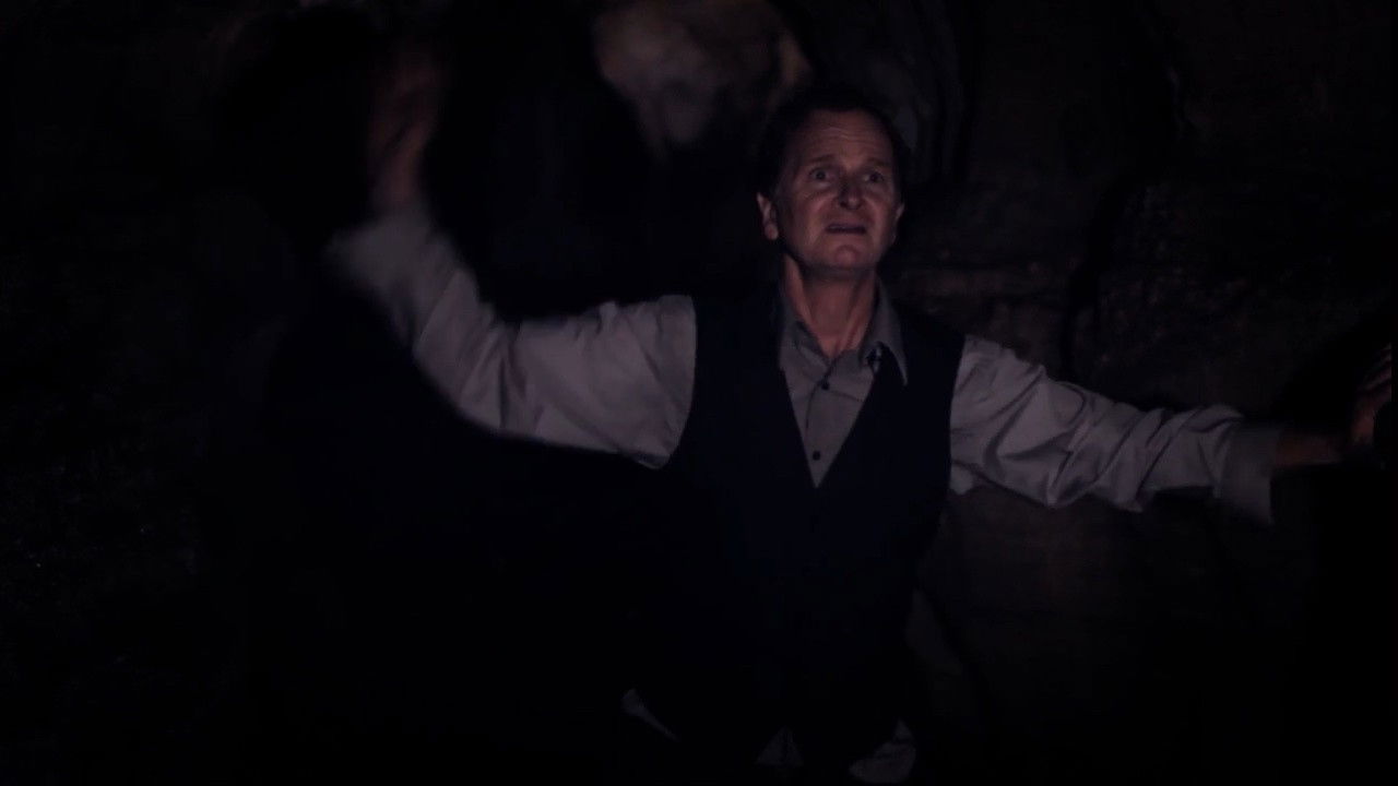 Backdrop for H.P. Lovecraft's The Beast In The Cave