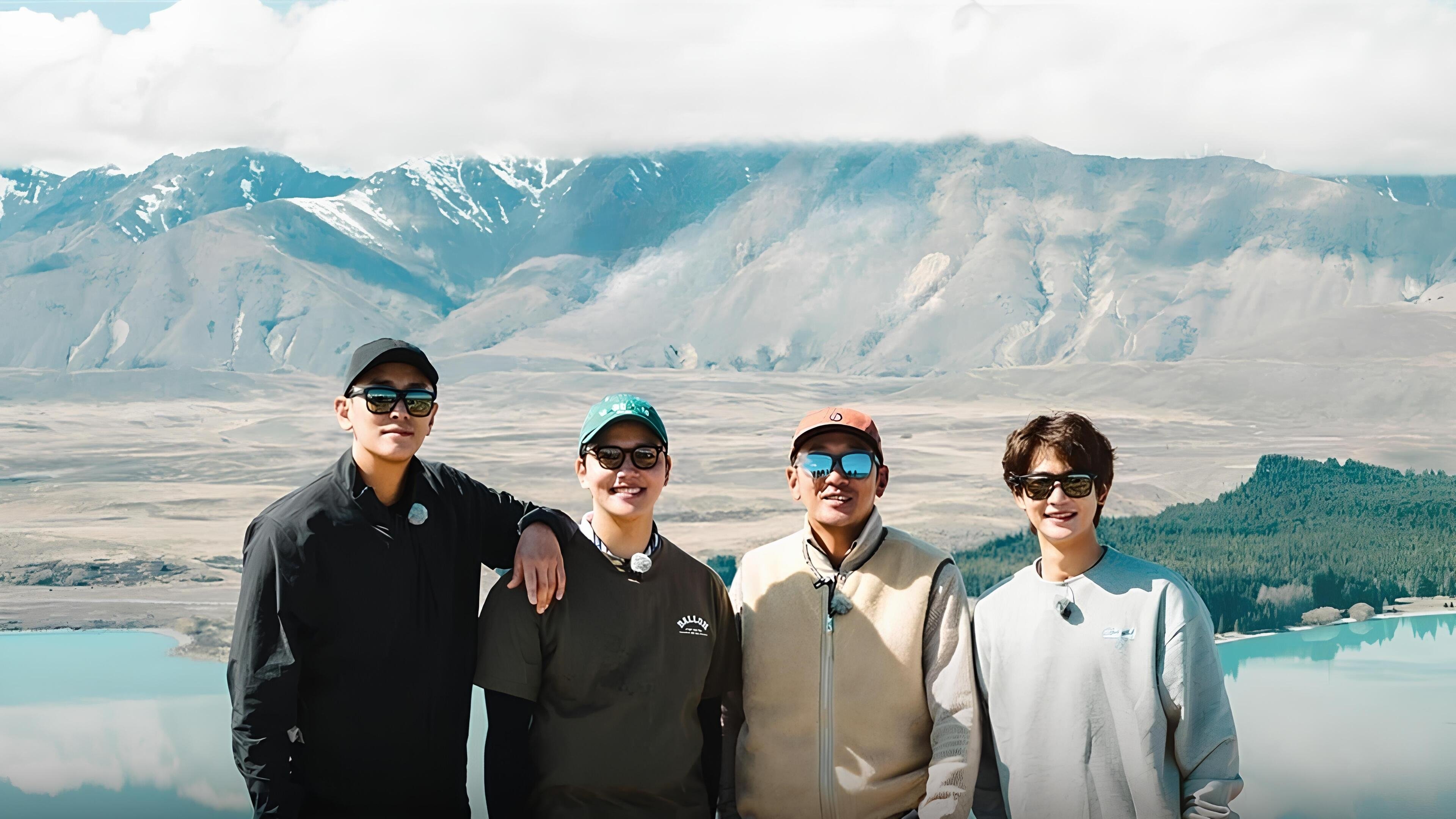 Backdrop for Bros On Foot