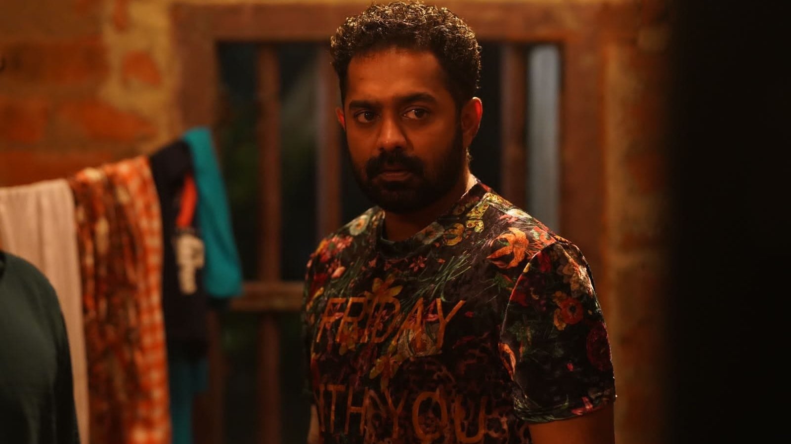 Backdrop for Kasargold