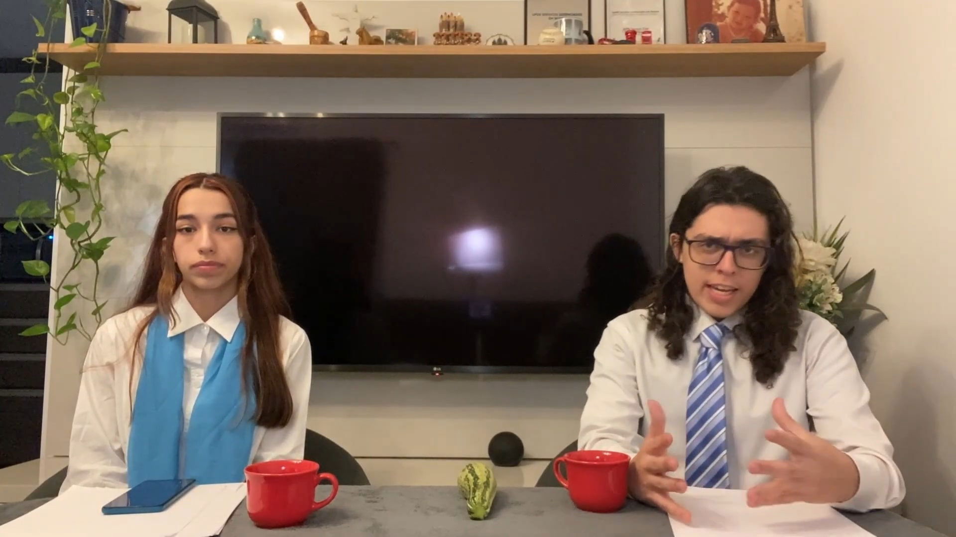 Backdrop for Jornal News