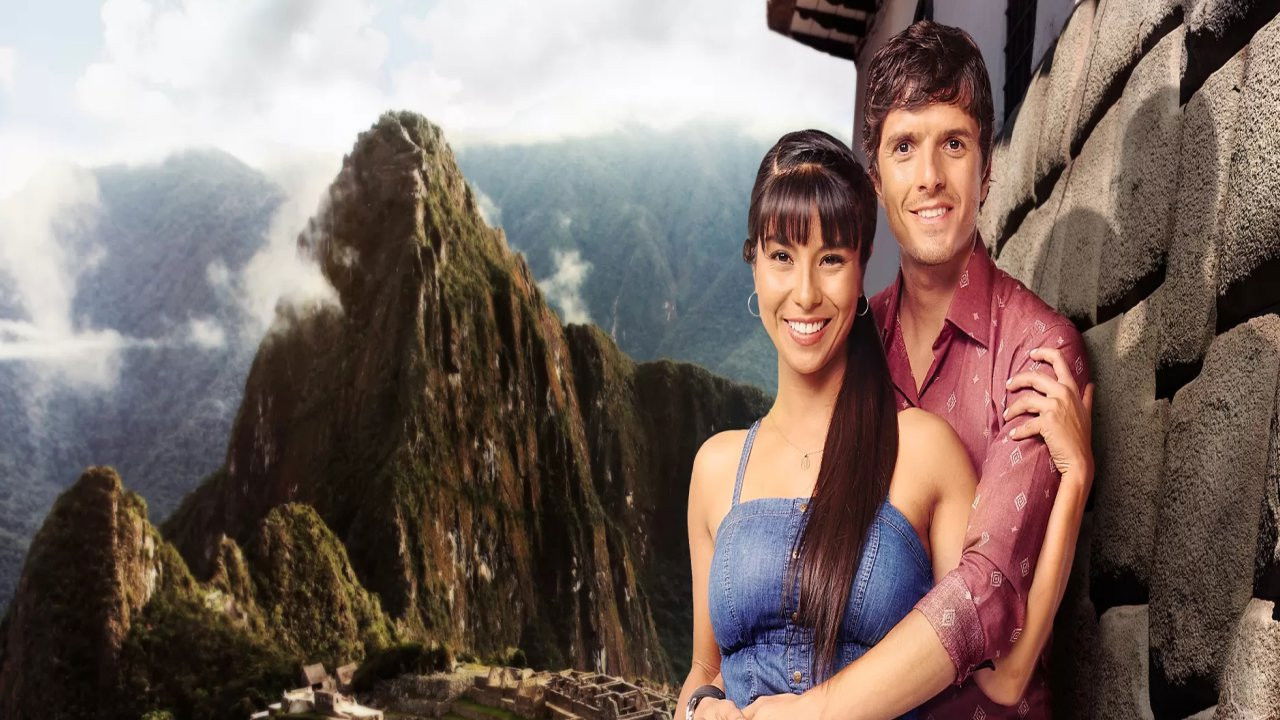 Backdrop for Valiente Amor