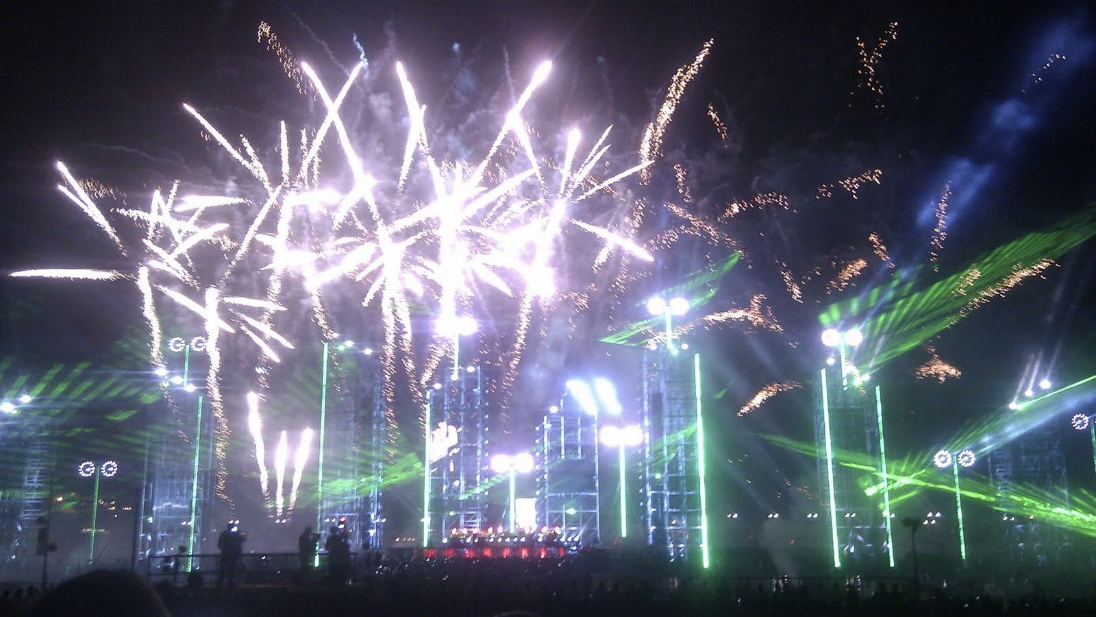 Backdrop for Jean-Michel Jarre - Live In Monaco